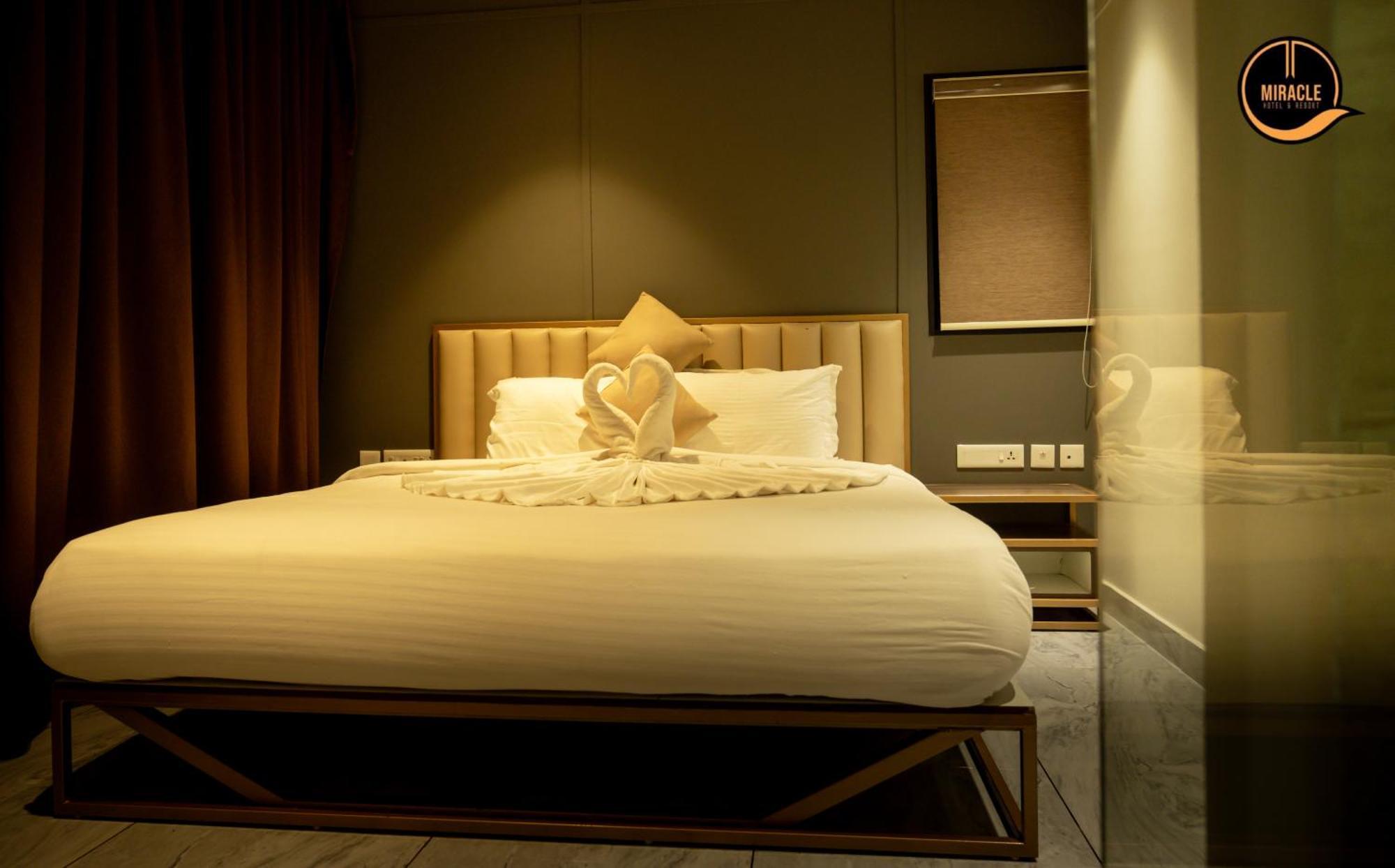 Miracle Hotel And Resorts 科泽科德 外观 照片