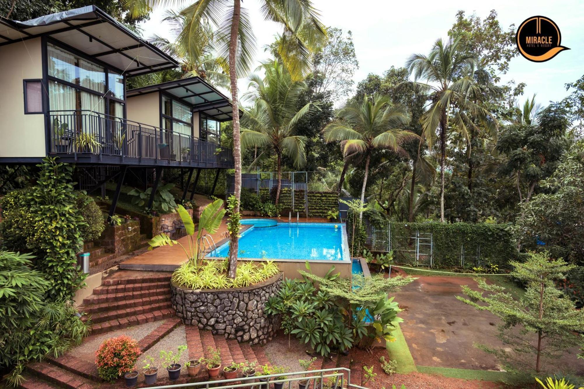 Miracle Hotel And Resorts 科泽科德 外观 照片